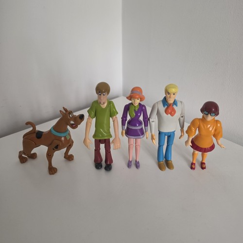 Scooby doo shaggy velma fred - doo,
