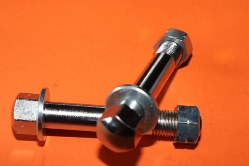 Triumph bottom yoke pinch - yoke,