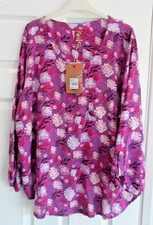 BNWT Mantaray Woman's Magenta