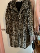 Gharani Strok Leopard Faux Fur Coat | Size 16