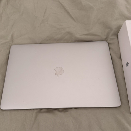 Apple macbook pro - 16in, (2019)
