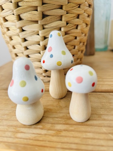 Trio wooden toadstool - of,
