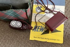 Vintage PHILIPS “PHILISHAVE jet” Battery Model in Case