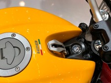 Ducati 821 Italian flag fuel tank decal X1 vinyl stickers sticker ステッ�