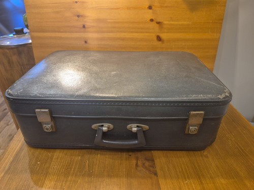 Vintage blue hardshell - vintage,