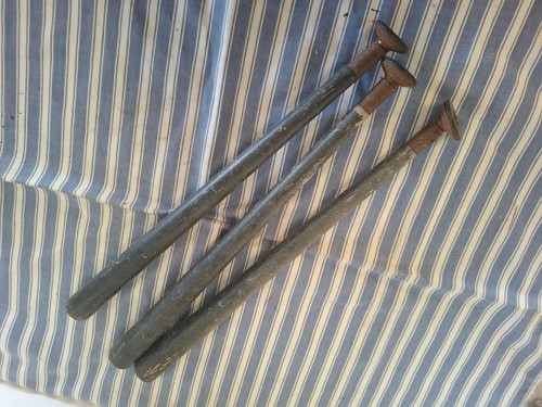 Set tapered wooden - of,
