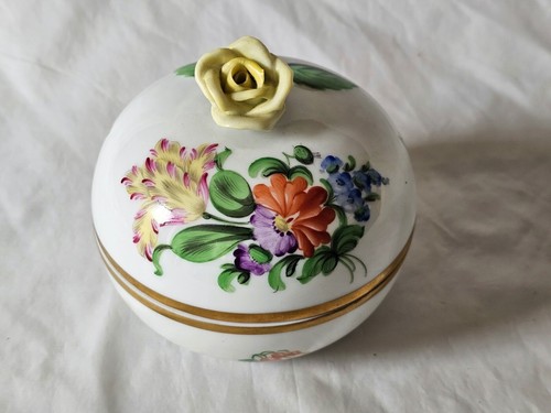 Charming herend jar cover - charming,