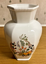 *** Beautiful Aynsley