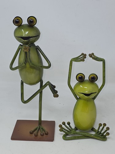 Green metal frog sculptures - 2,