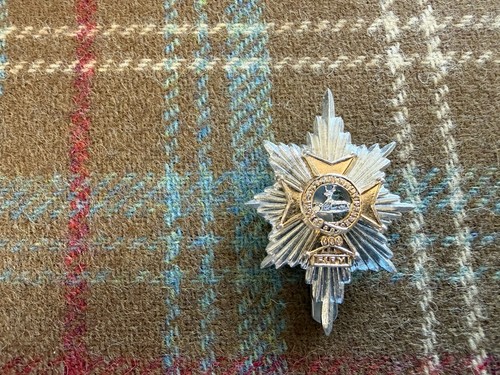 Vintage british army cap badge - vintage,