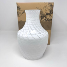 Scentsy Renew White Glass