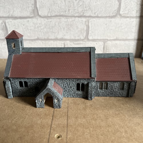 Airfix gauge village - airfix,
