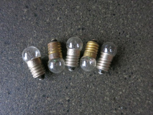 Clear 12v 8 screw bulbs - x,