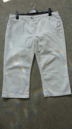 Ladies white cropped - white,