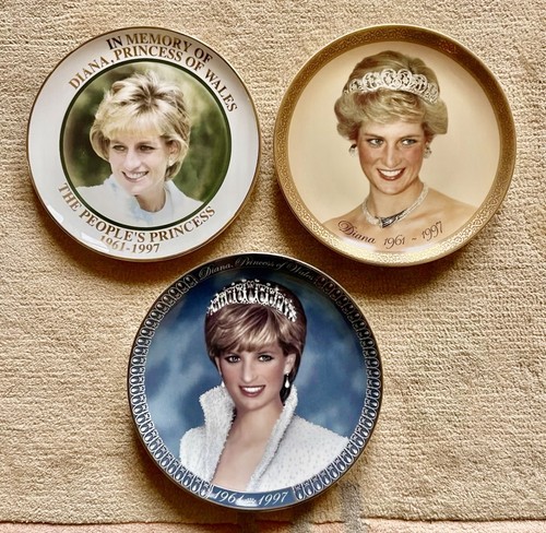 Diana memorial plates - 3,