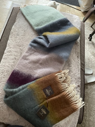 Heals throw mohair and wool - mohair,