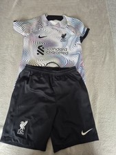 Boys Liverpool Kit Large