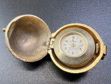 Vintage Harvester Sparkly Gold