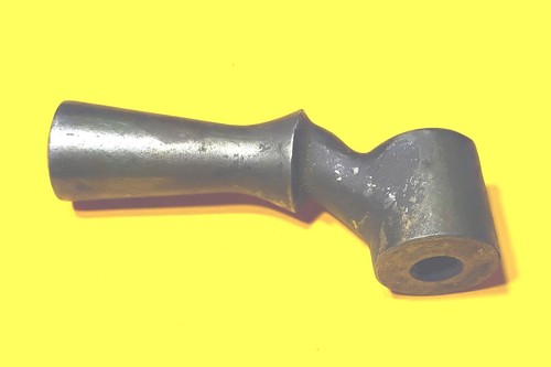 Threaded bore hole - 3/8-16,