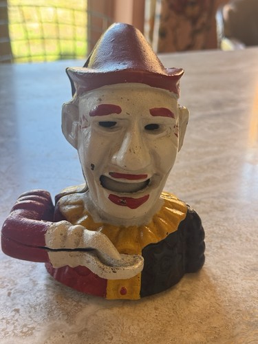 Vintage cast iron money box - cast,