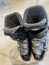 Used Ladies Salomon ski boots