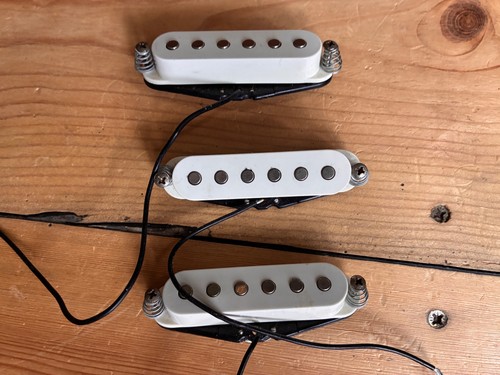 Fender squier affinity strat - affinity,