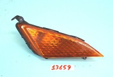 FRONT LEFT ARROW Yamaha Majesty 250 