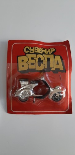 Htf vintage plastic vespa - plastic,
