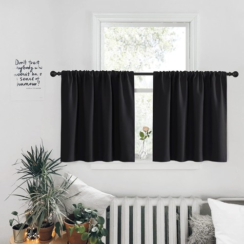 Pony dance black out - dance, curtain