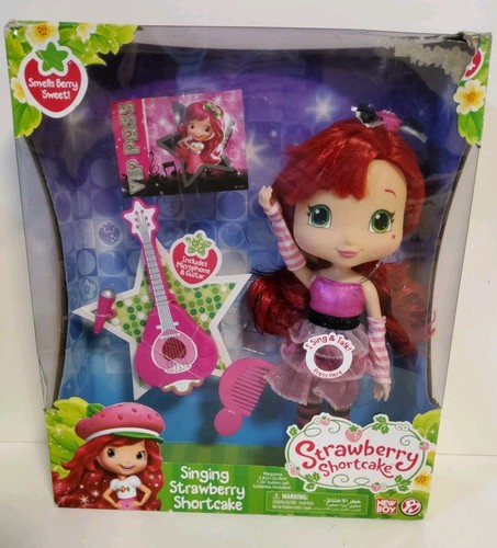 Strawberry shortcake singing - shortcake,