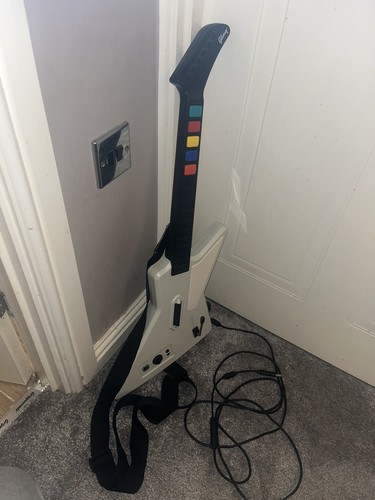 Guitar hero xplorer wired - hero,