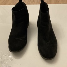 Primark Black Pigsy Boots Size 5