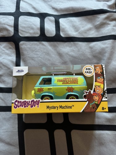 Scooby doo mystery machine - scooby,
