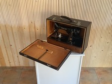 Singer99K  Sewing Machine Original Case, Electric, Knee Control. Satisfactory