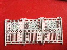 1/12TH DOLLS HOUSE PLASTIC FENCE PANEL