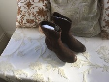 ugg chocolate brown cowboy style boots size 38 never worn, perfect condition