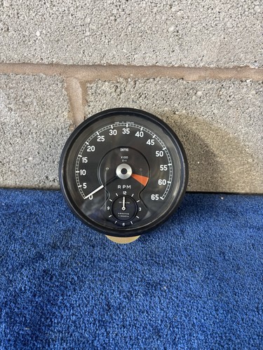 Jaguar daimler rev counter - daimler,