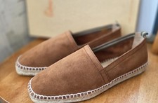 RRP £135 CASTANER Mens Suede