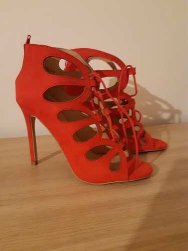 Fiore size red lace - size,