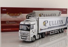Corgi CC13823 Mercedes Actros