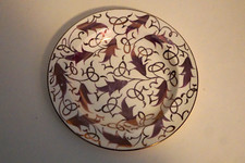 Wedgwood Purple Lustre Foliage