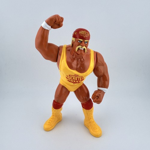Hulk hogan wwf hasbro - wwf,
