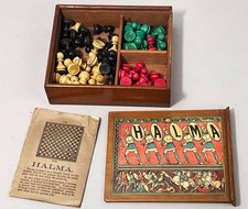 ANTIQUE HALMA GAME with BOX &
