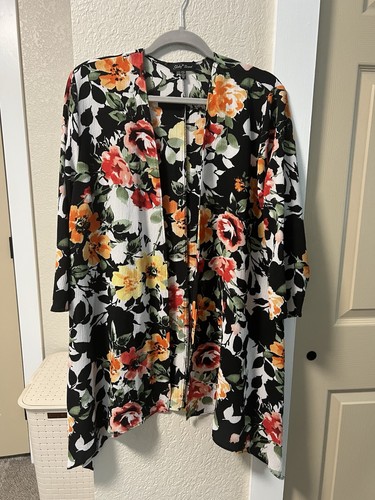 Women black floral kimono - black,