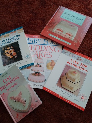 Unused cake decorating - unused,