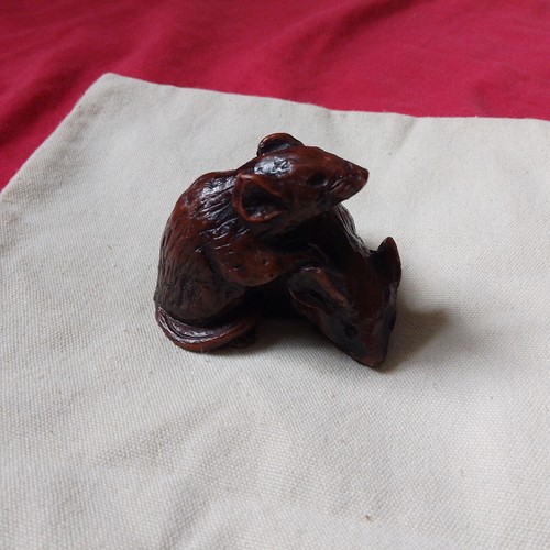 Vintage bronze effect resin - bronze,