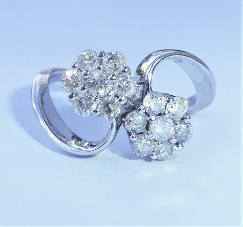 18ct white gold - 18ct,