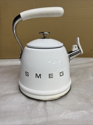 Smeg style whistling - smeg,