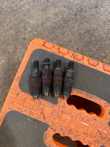 Mazda bongo diesel injectors - mazda,