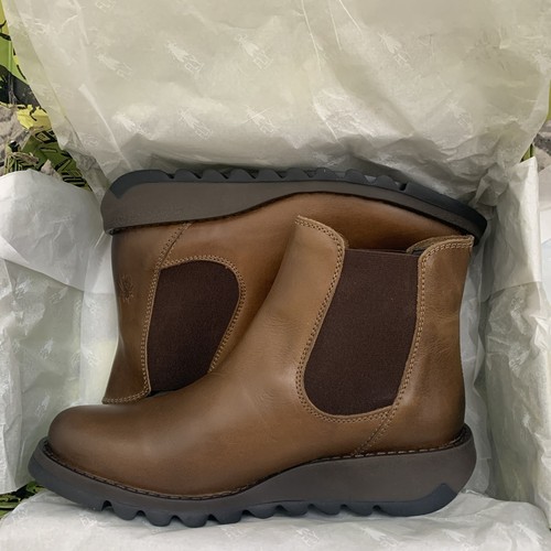Fly london womens camel salv - london,